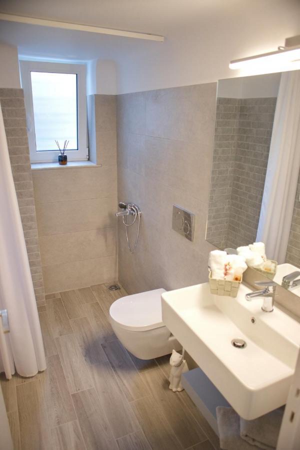 Villa Athens Bounty Garden House 2BR 2BA Free Parking Exterior foto